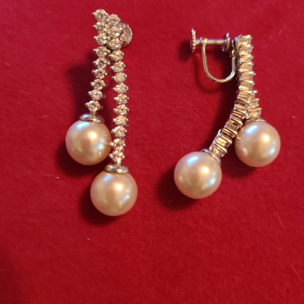 New NOT PIERCED sterling 925 silver w pearls. Hp🔥🔥
